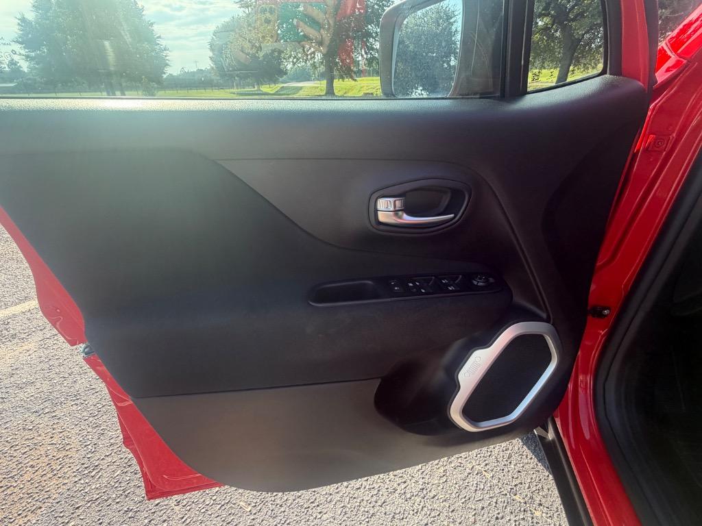 2021 Jeep Renegade - $14,900