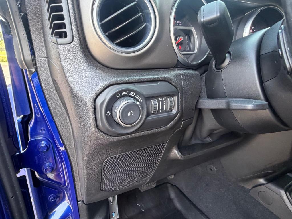2019 Jeep Wrangler - $34,900