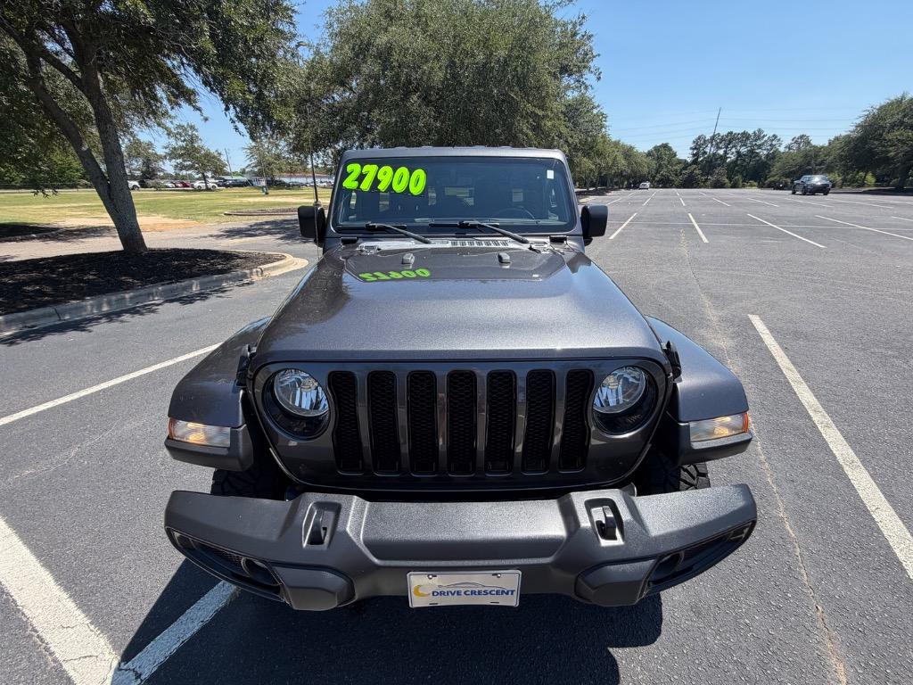 2021 Jeep Wrangler - $27,900