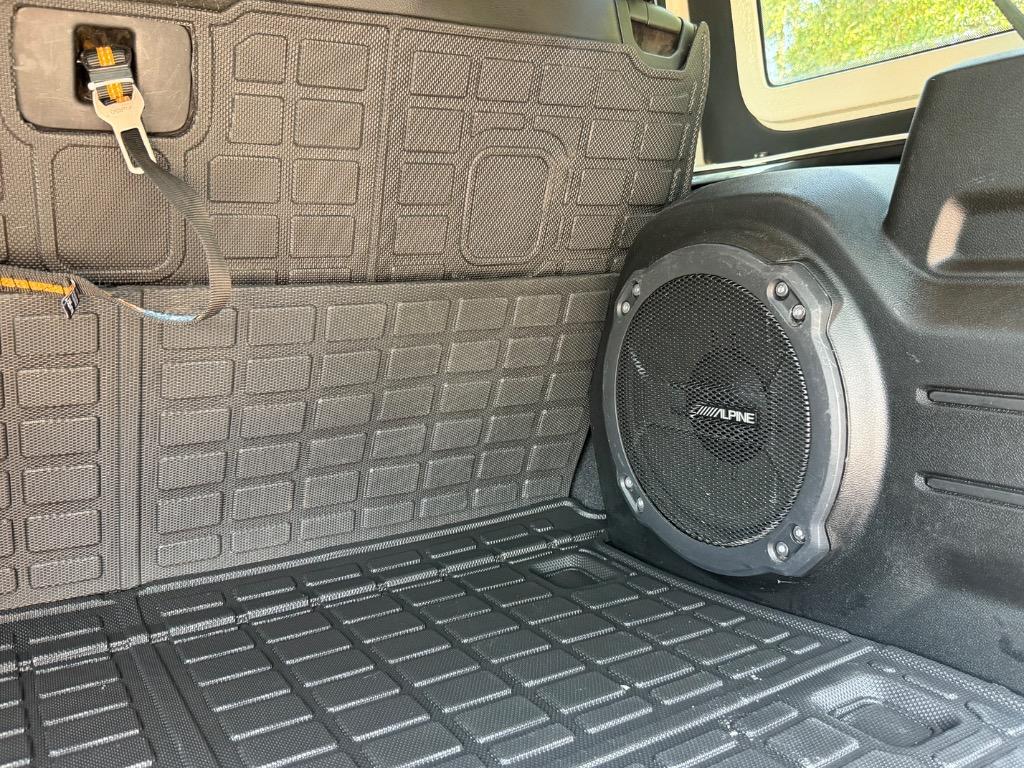 2021 Jeep Wrangler - $27,900