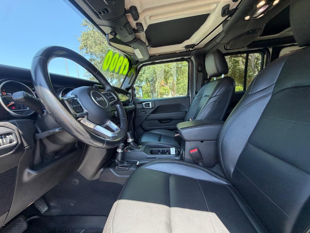 2021 Jeep Wrangler - $27,900