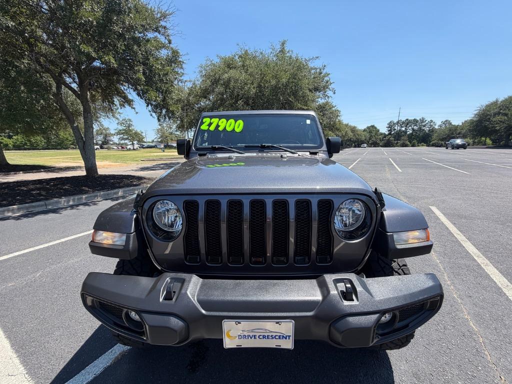2021 Jeep Wrangler - $27,900