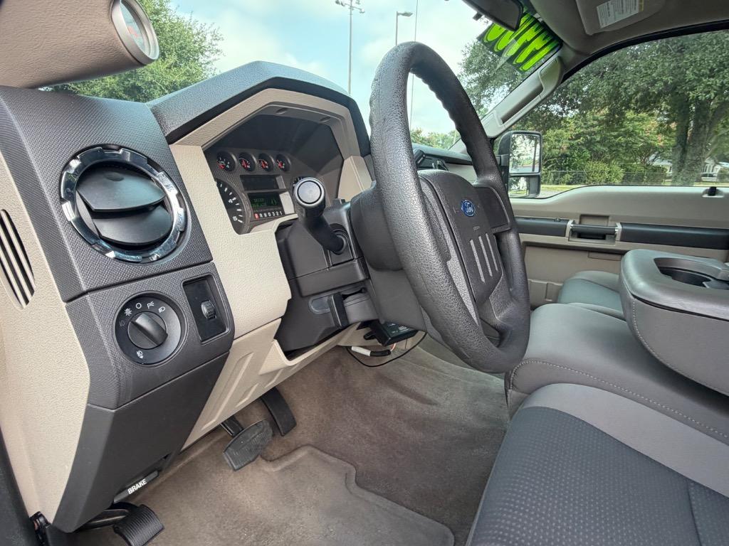 2009 Ford F-350 - $19,900