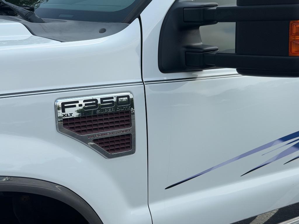2009 Ford F-350 - $19,900