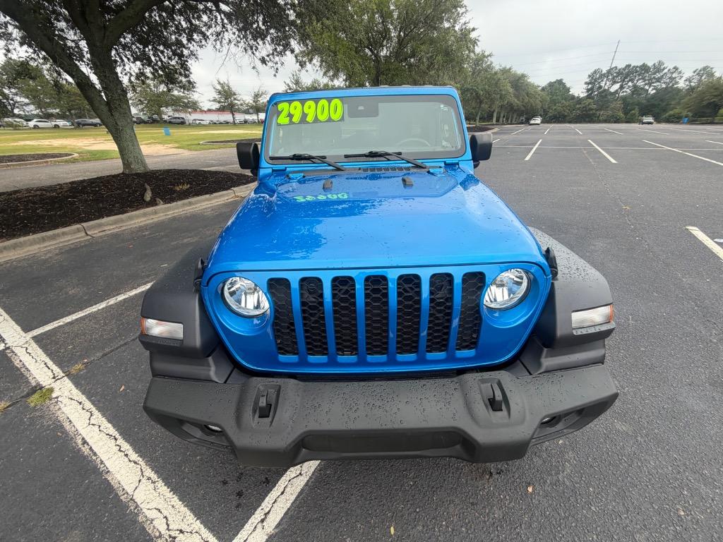 2024 Jeep Wrangler - $29,900