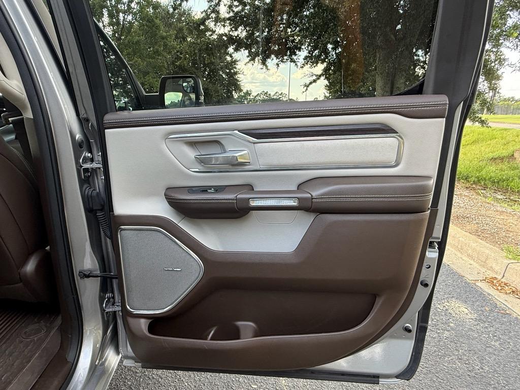 2025 Ram 1500 - $40,900