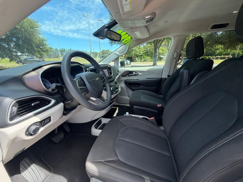 2023 Chrysler Voyager - $19,900
