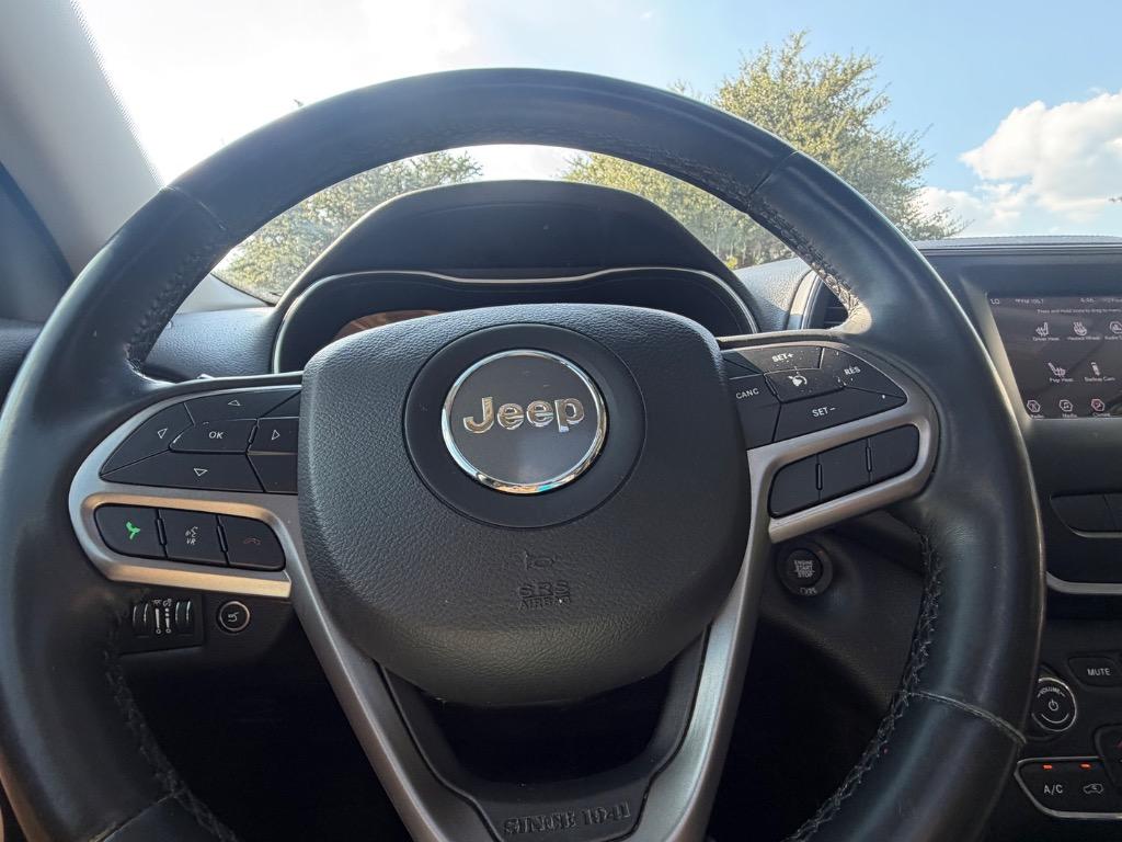 2020 Jeep Cherokee - $14,900