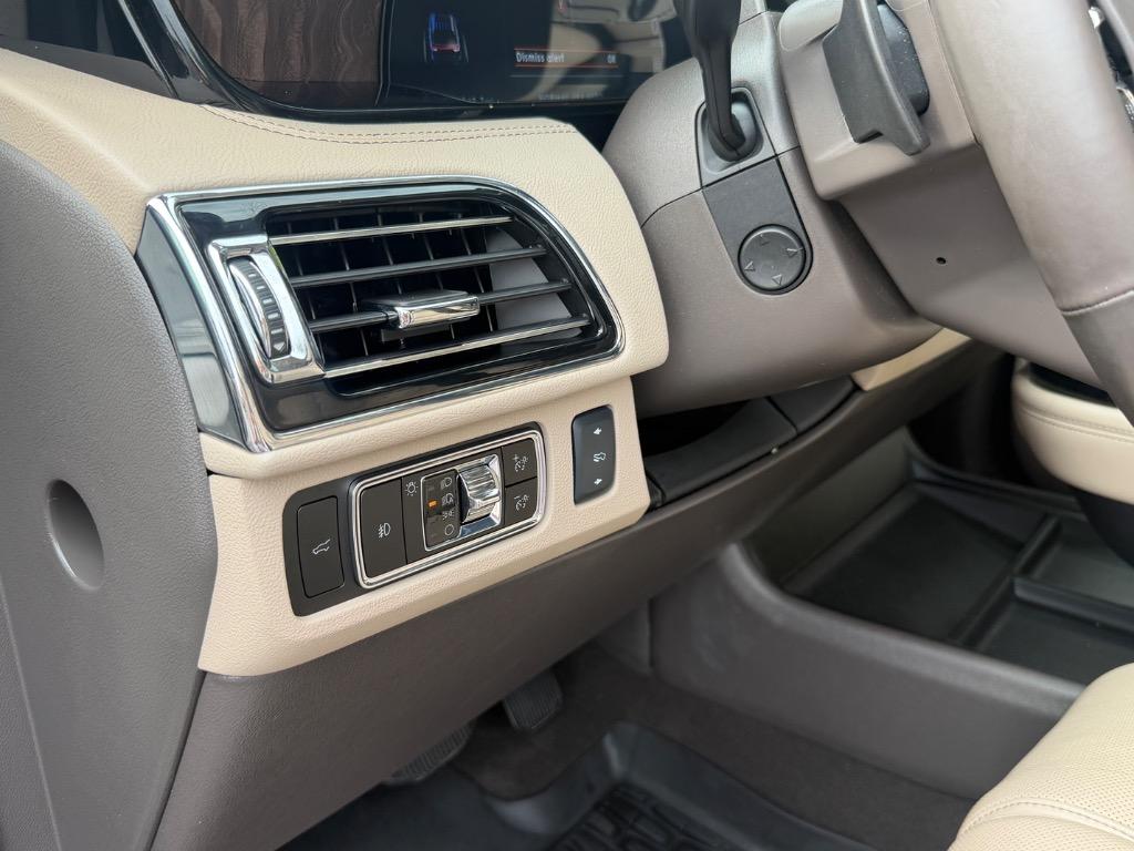2024 Lincoln Navigator - $69,900