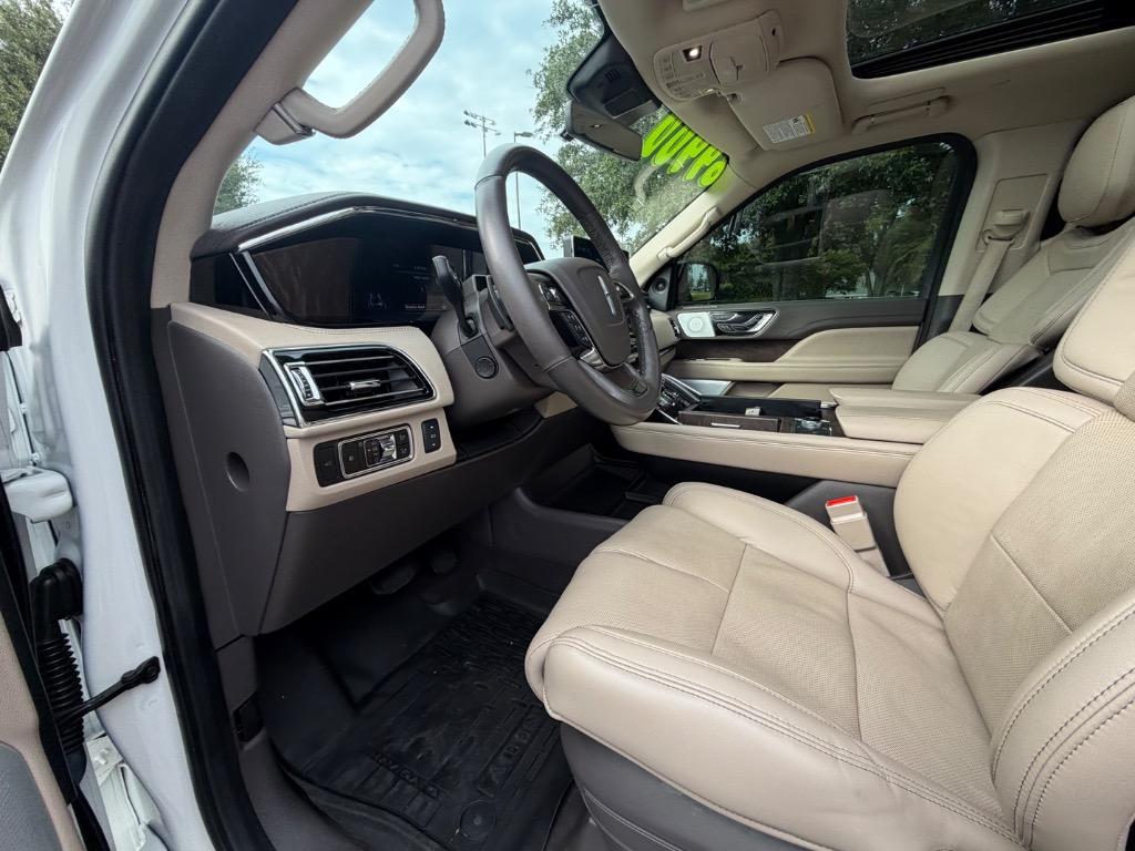 2024 Lincoln Navigator - $69,900