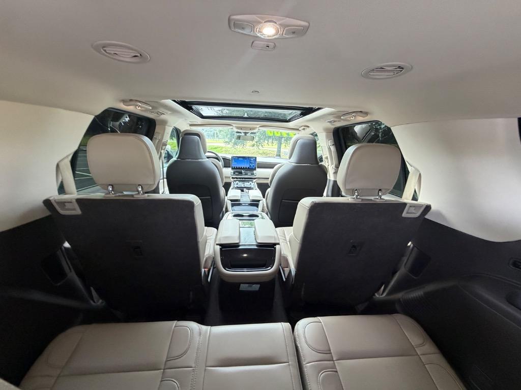 2024 Lincoln Navigator - $69,900