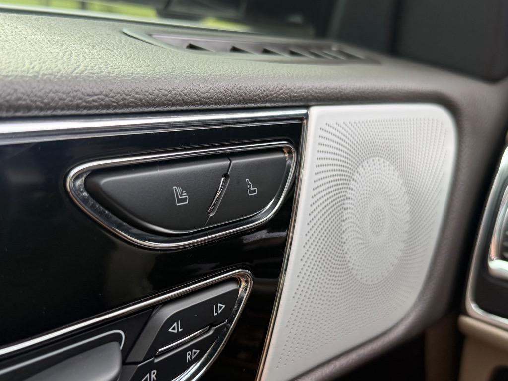 2024 Lincoln Navigator - $69,900