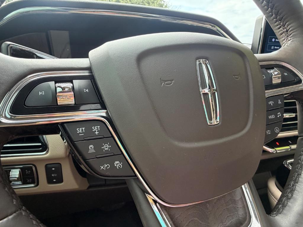 2024 Lincoln Navigator - $69,900