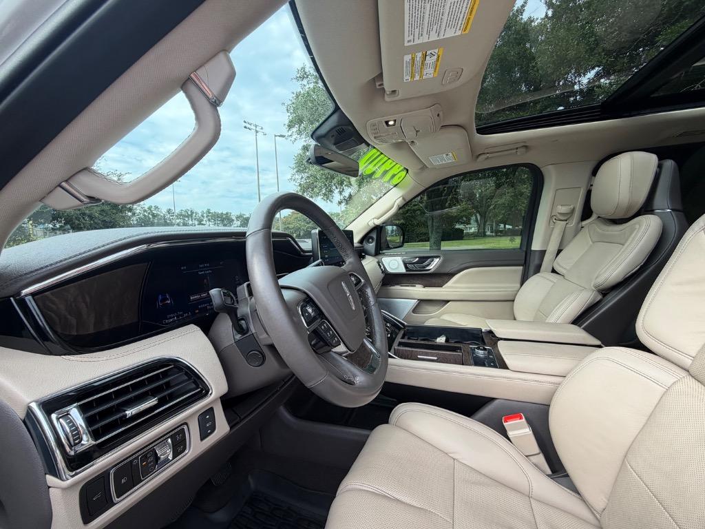 2024 Lincoln Navigator - $69,900