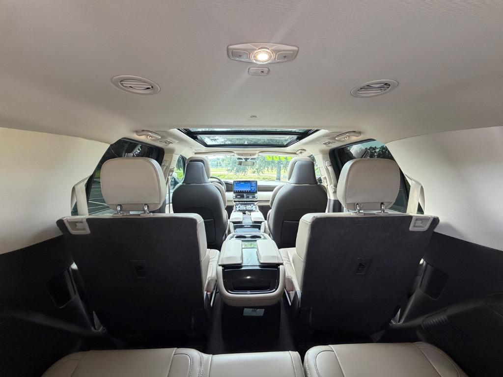 2024 Lincoln Navigator - $69,900