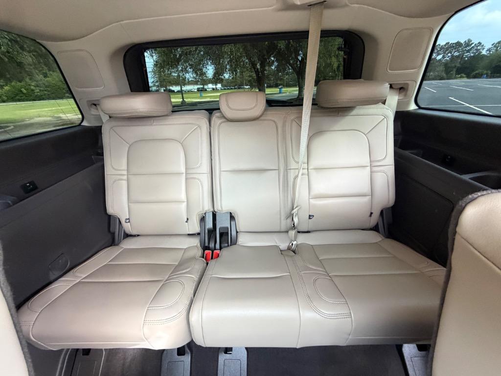 2024 Lincoln Navigator - $69,900