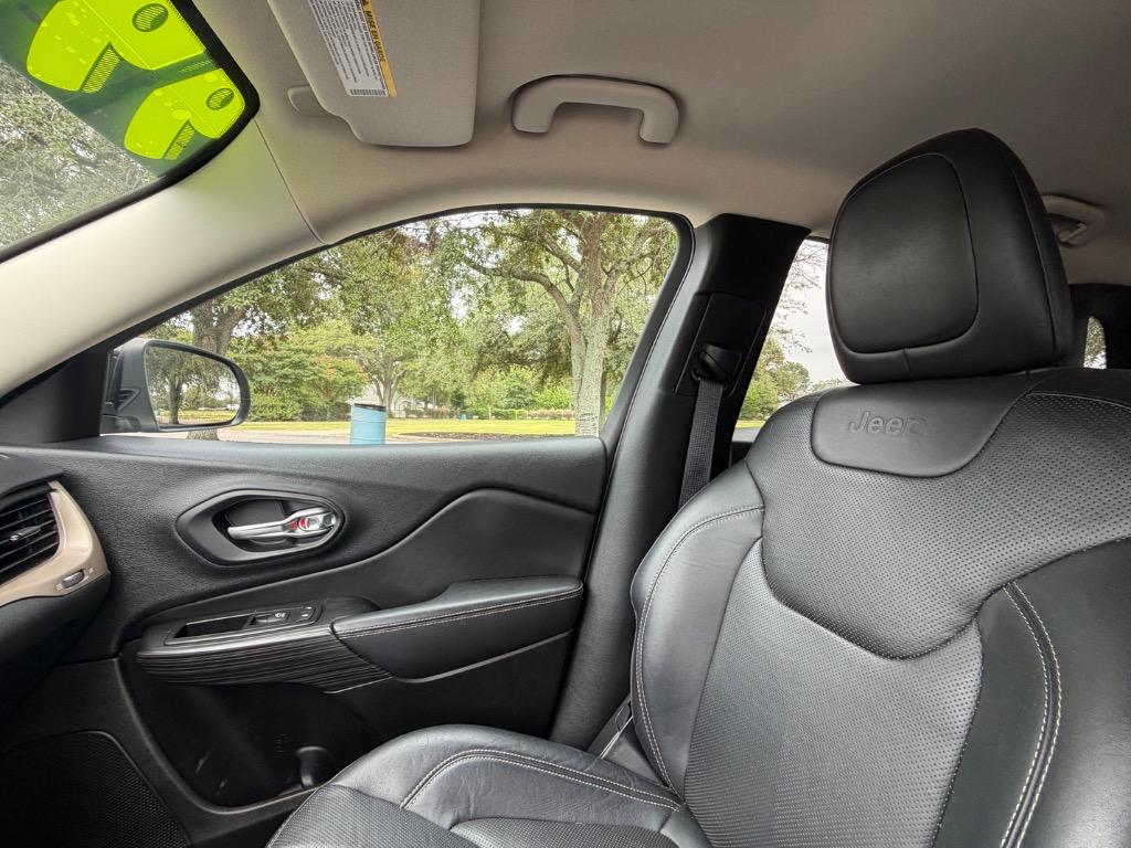 2014 Jeep Cherokee - $9,900