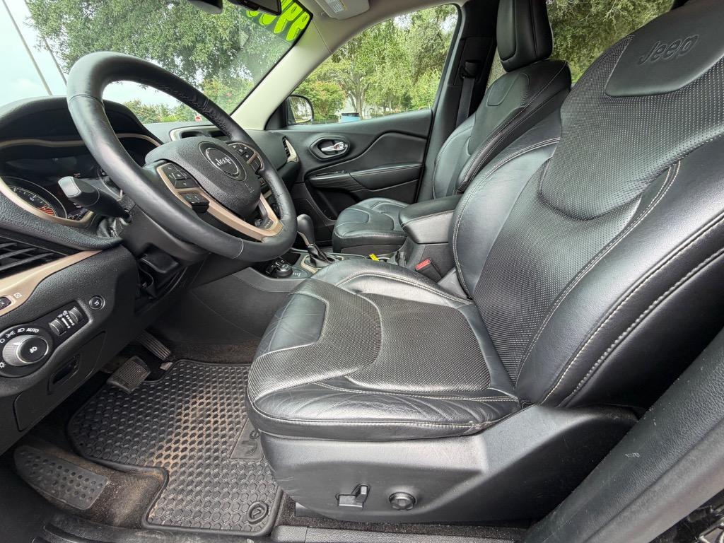 2014 Jeep Cherokee - $9,900