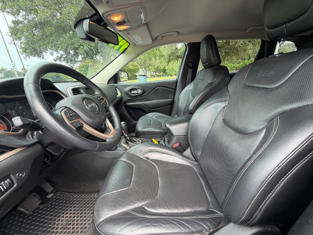 2014 Jeep Cherokee - $9,900