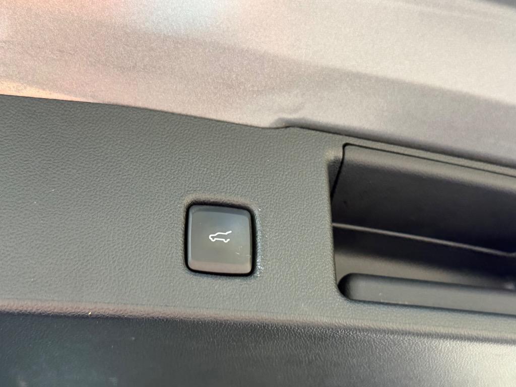 2024 Ford Escape - $24,900