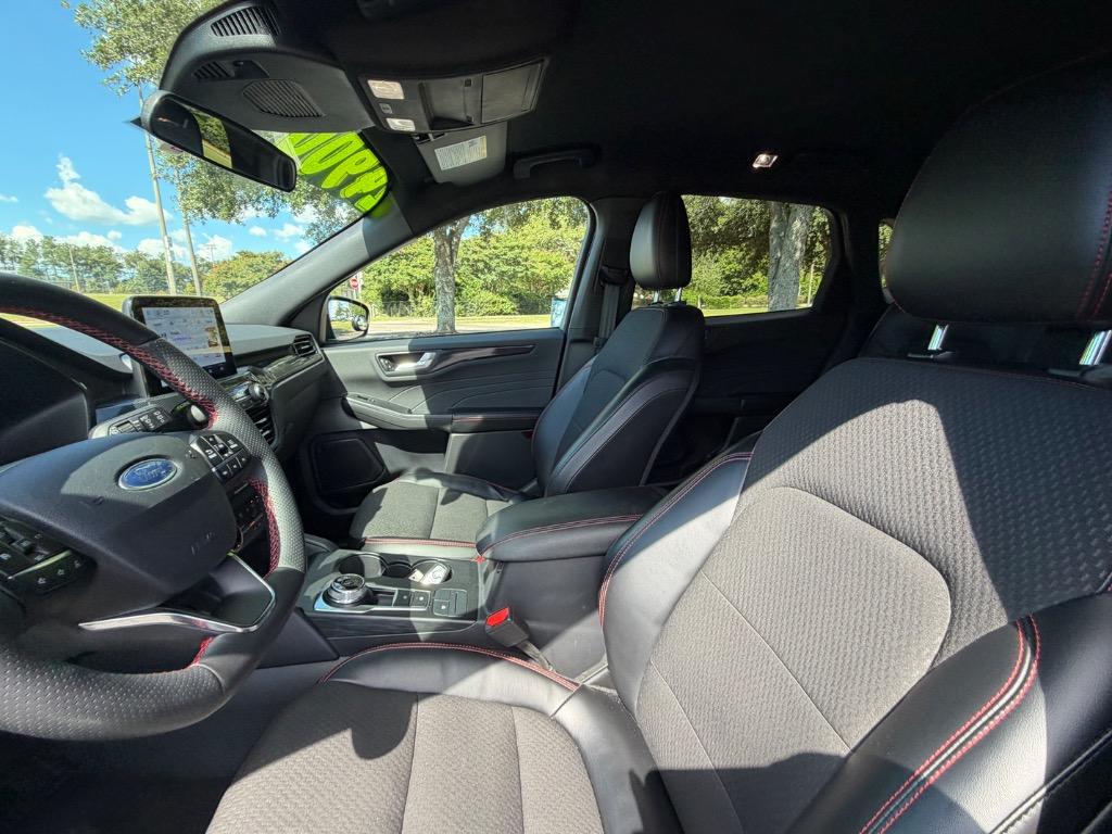 2024 Ford Escape - $24,900