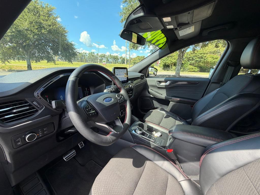 2024 Ford Escape - $24,900