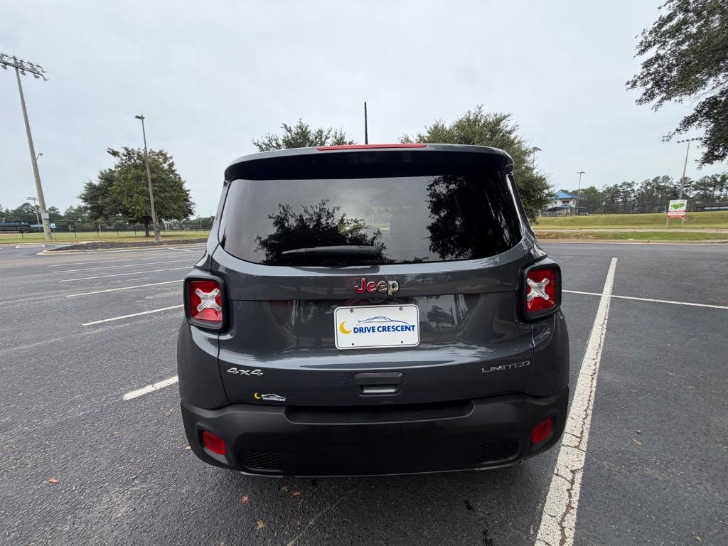 2022 Jeep Renegade - $22,900