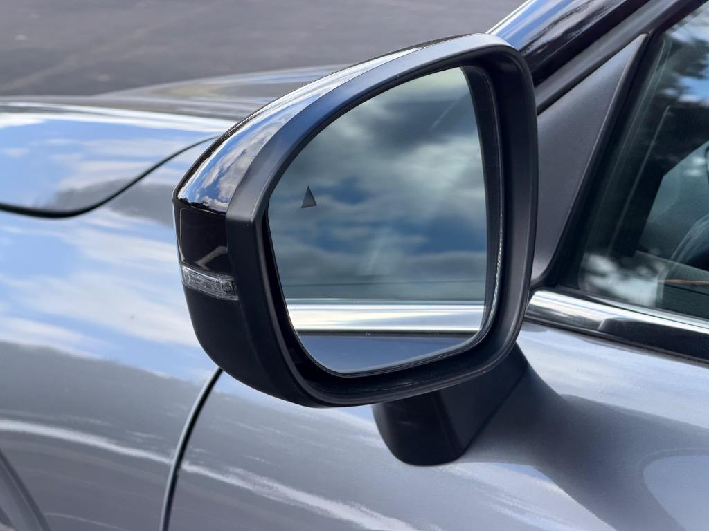 2022 Mitsubishi Outlander - $16,900