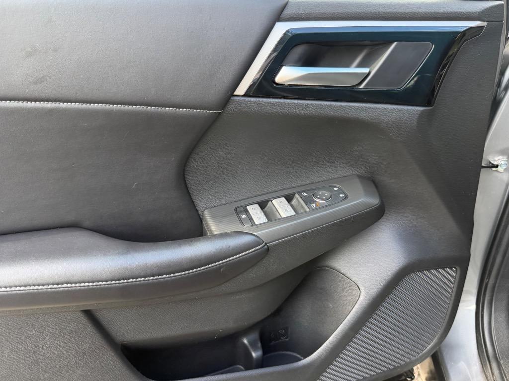 2022 Mitsubishi Outlander - $16,900