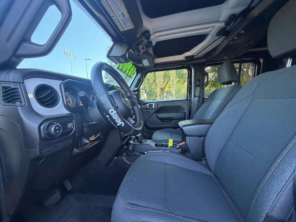 2024 Jeep Gladiator - $36,900