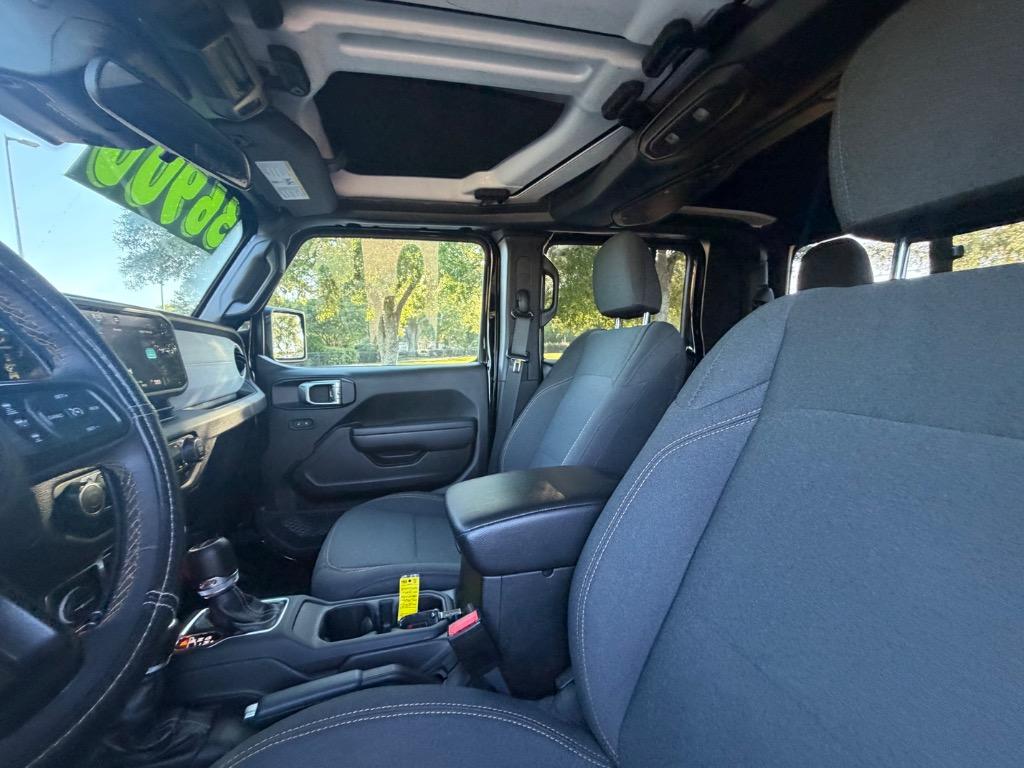 2024 Jeep Gladiator - $36,900