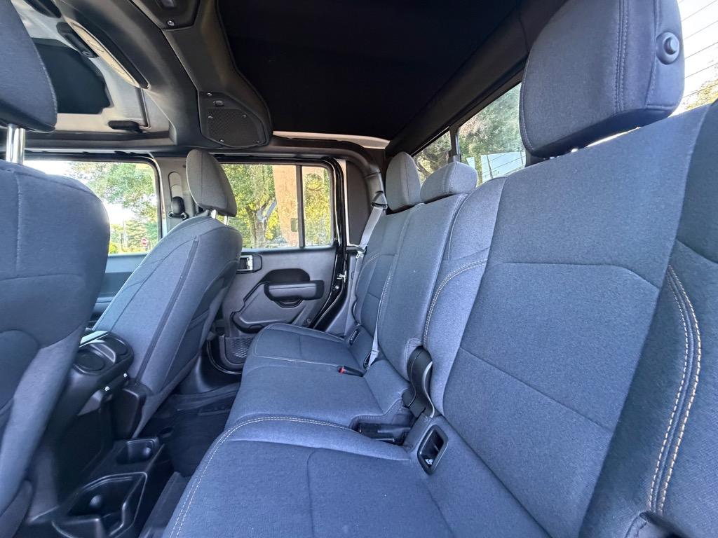 2024 Jeep Gladiator - $36,900