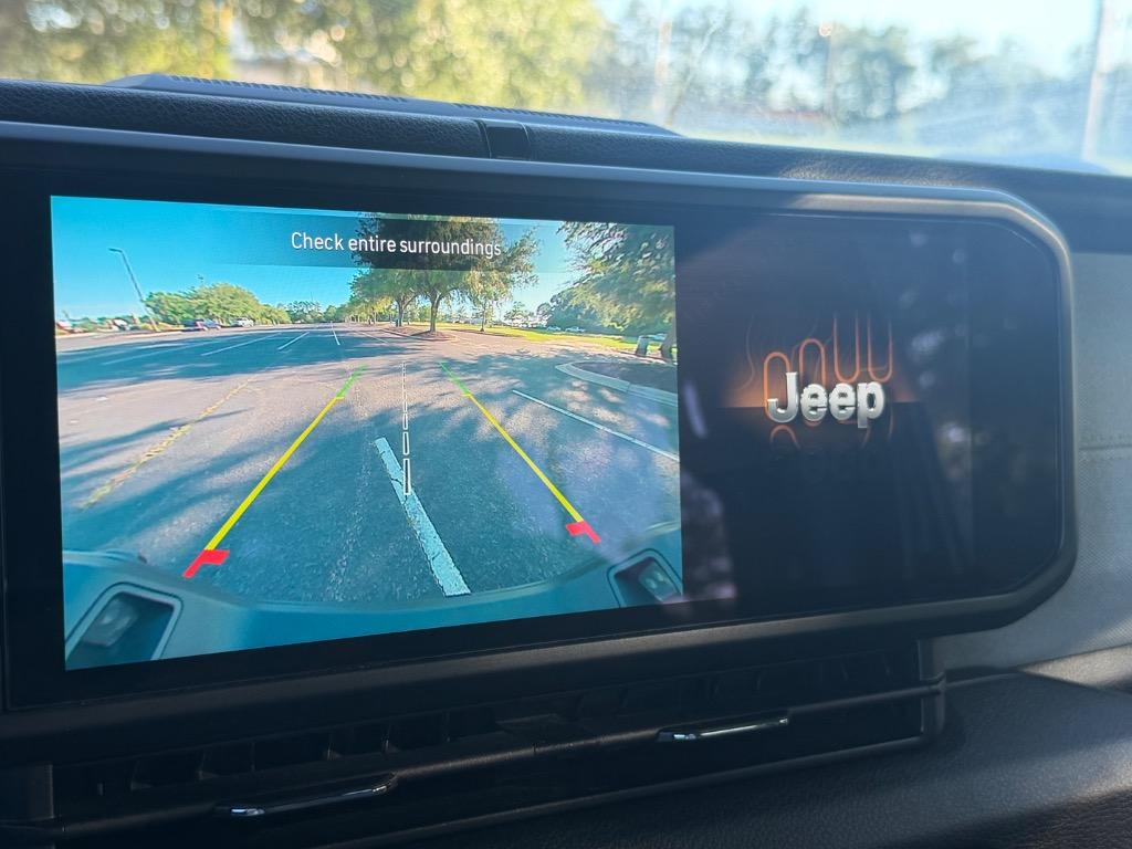2024 Jeep Gladiator - $36,900