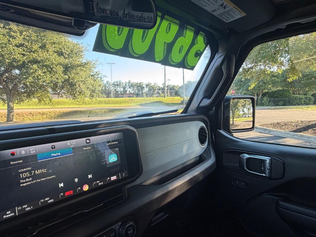2024 Jeep Gladiator - $36,900
