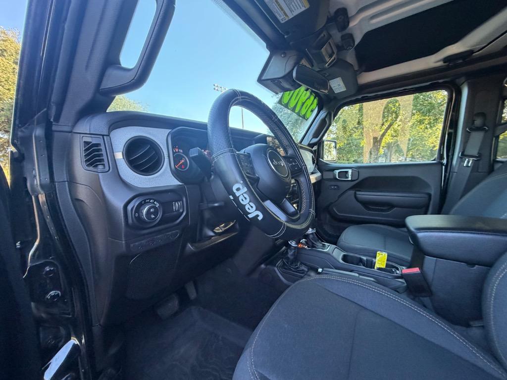 2024 Jeep Gladiator - $36,900