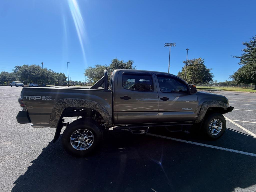 2014 Toyota Tacoma - $14,900