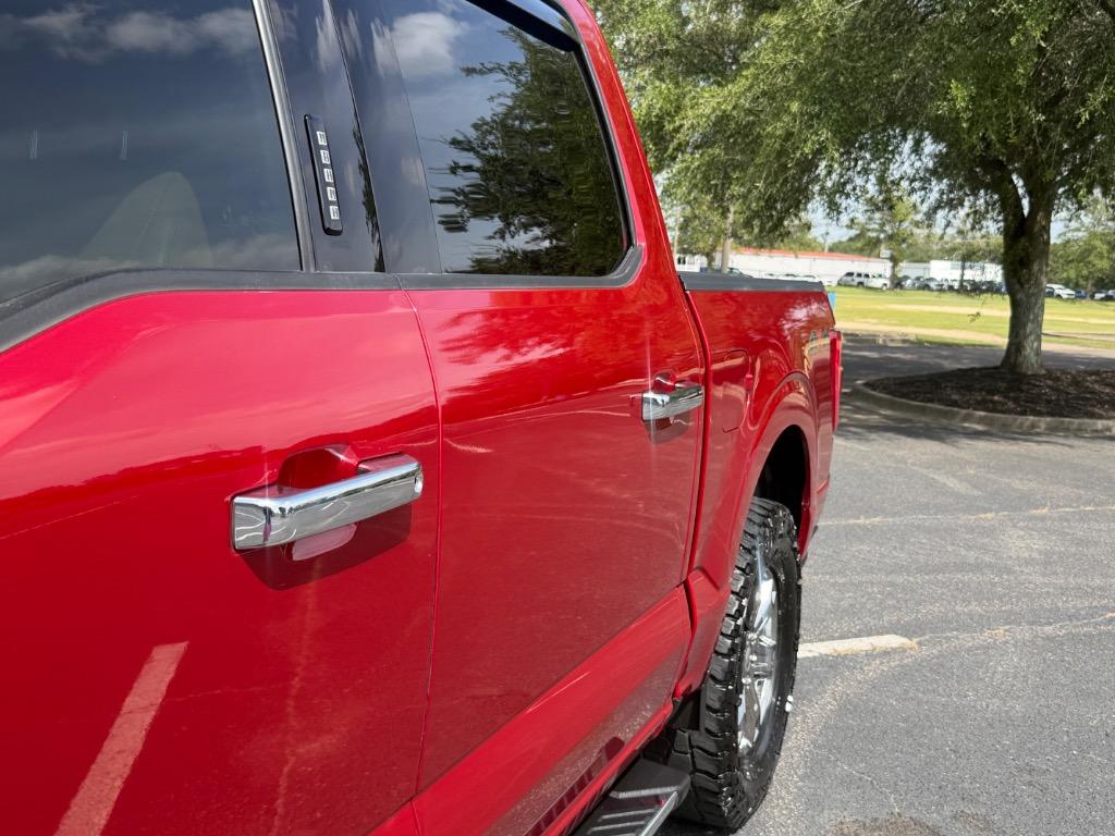 2021 Ford F-150 - $35,900