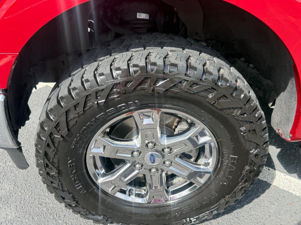 2021 Ford F-150 - $35,900