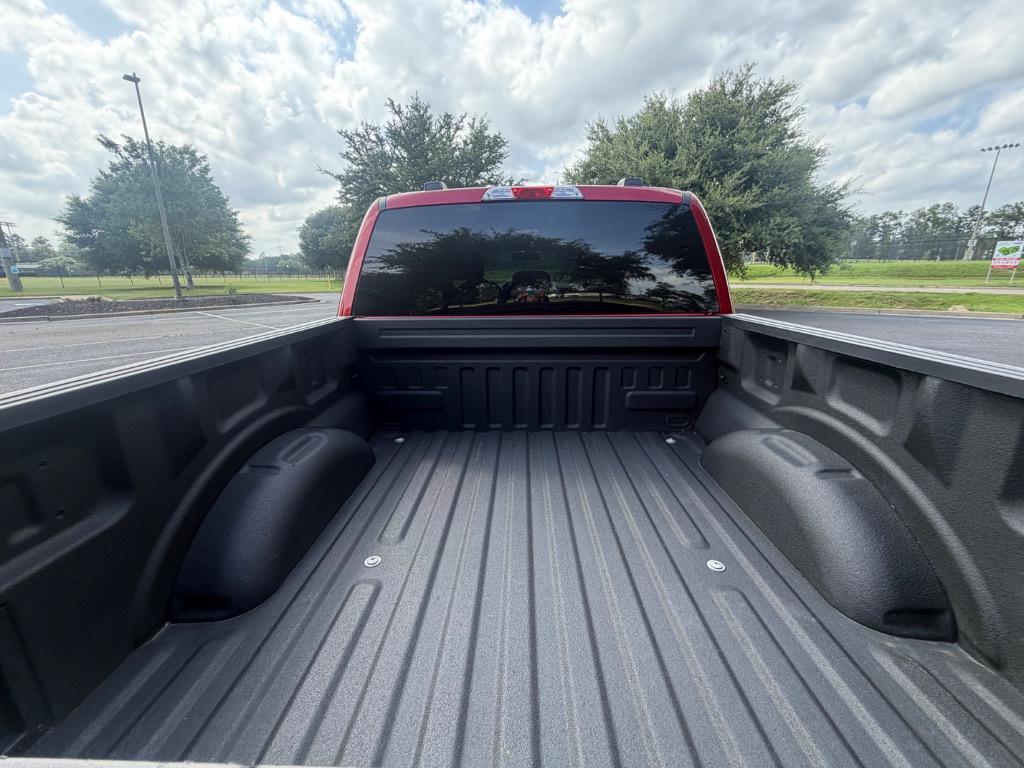2021 Ford F-150 - $35,900