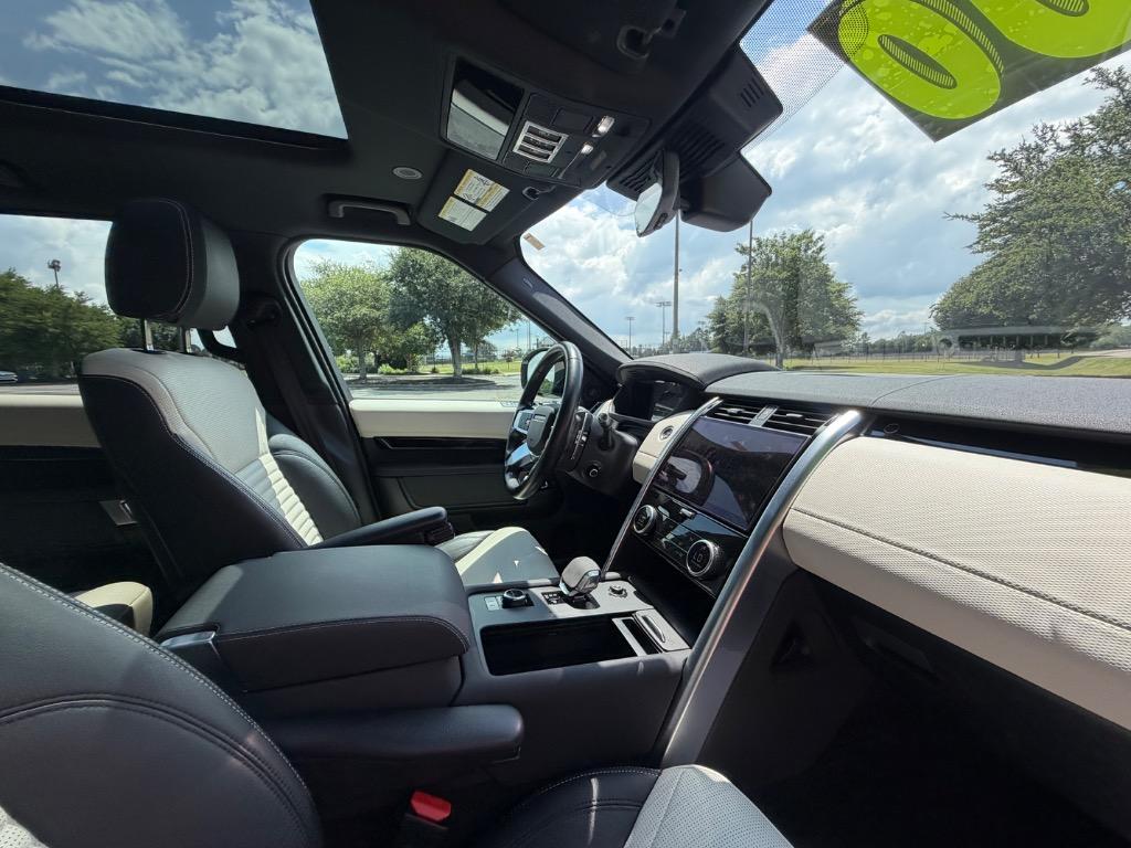 2021 Land Rover Discovery - $24,900