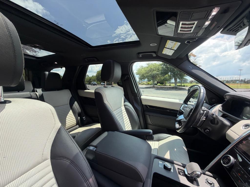 2021 Land Rover Discovery - $24,900