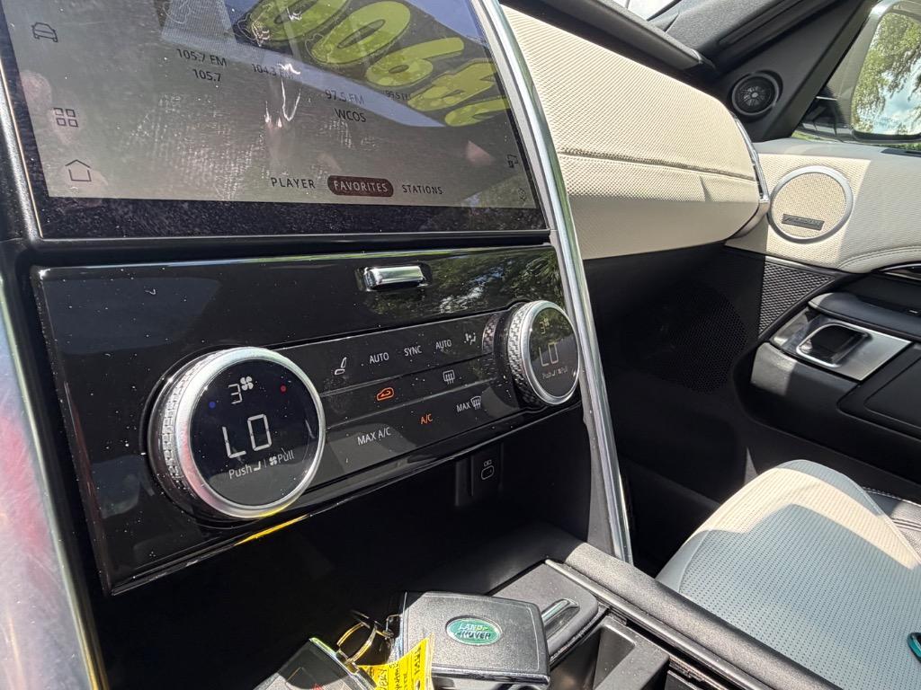 2021 Land Rover Discovery - $24,900
