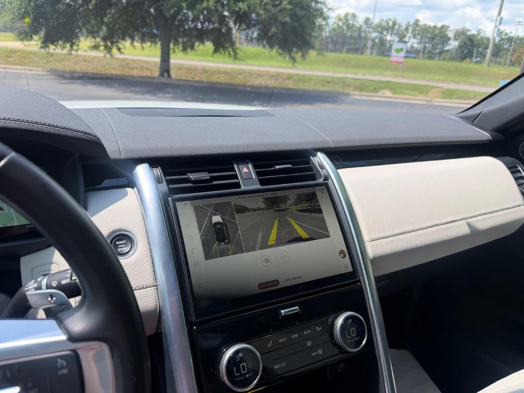 2021 Land Rover Discovery - $24,900