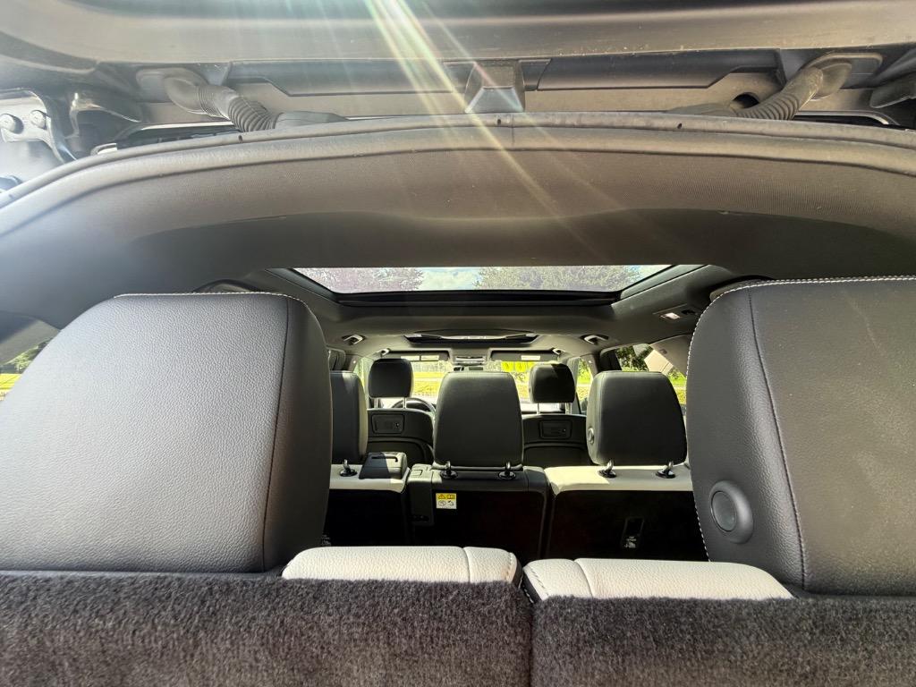 2021 Land Rover Discovery - $24,900