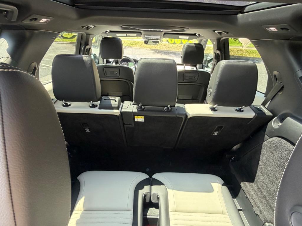 2021 Land Rover Discovery - $24,900