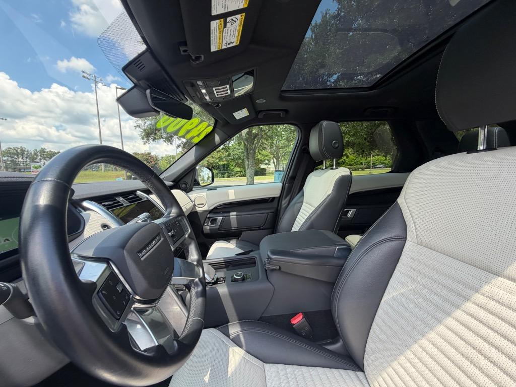 2021 Land Rover Discovery - $24,900