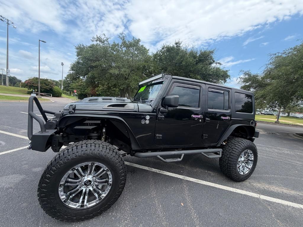 2014 Jeep Wrangler - $18,900