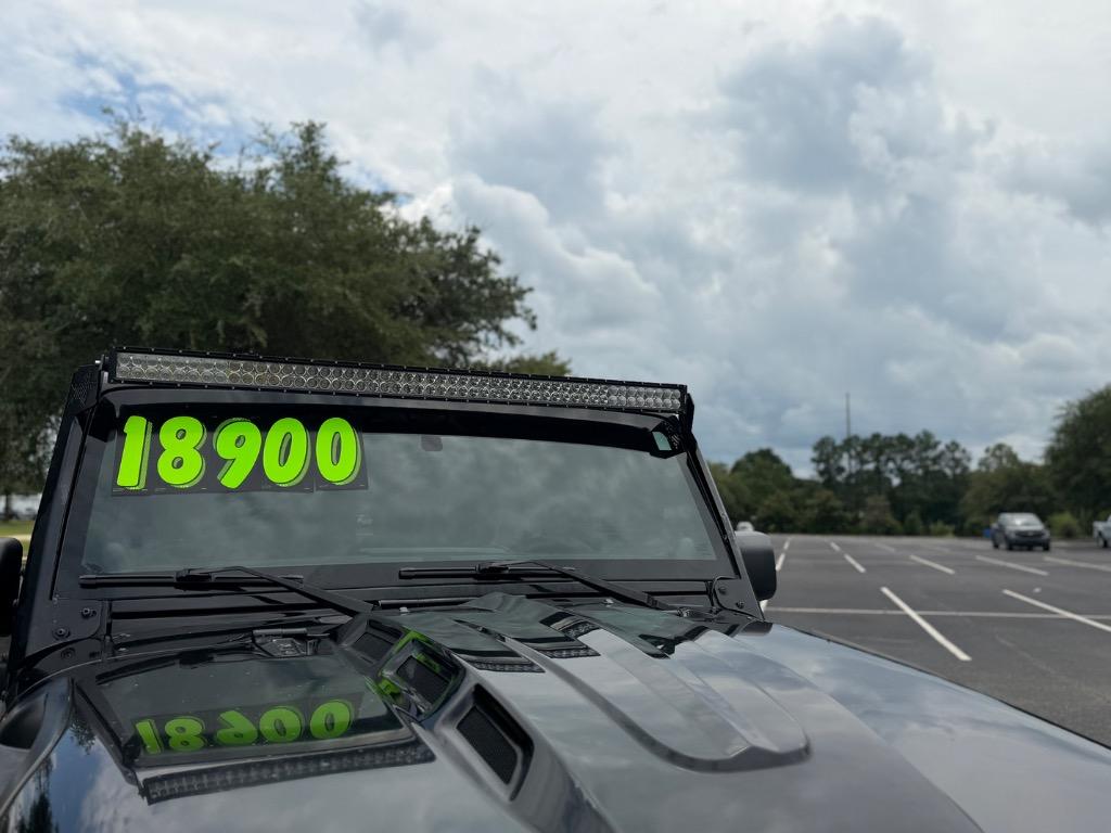 2014 Jeep Wrangler - $18,900