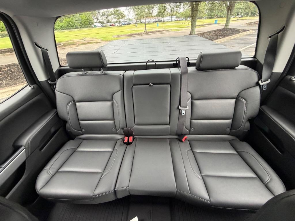 2018 Chevrolet Silverado - $21,900