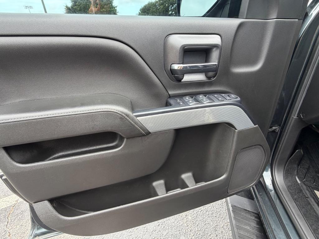 2018 Chevrolet Silverado - $21,900